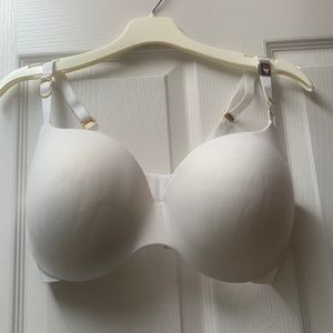 Victoria’s Secret Padded Bra